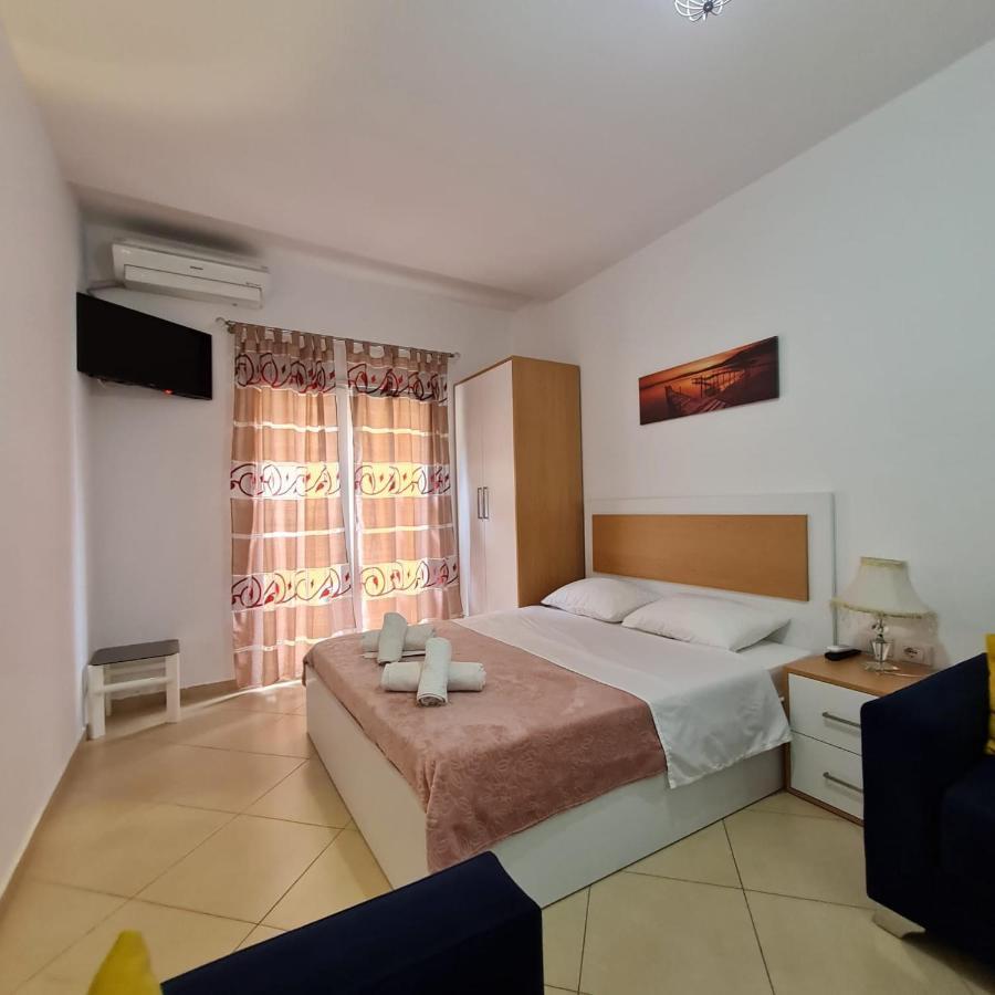 Studio By The Beach - Vlorë Eksteriør billede
