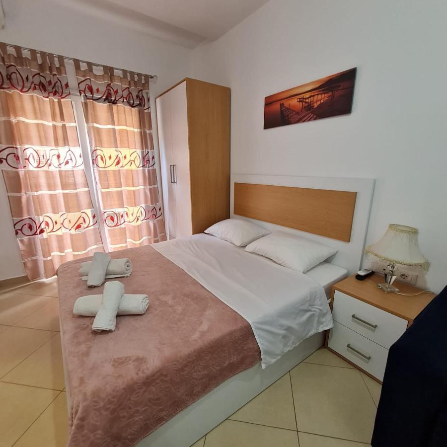 Studio By The Beach - Vlorë Eksteriør billede