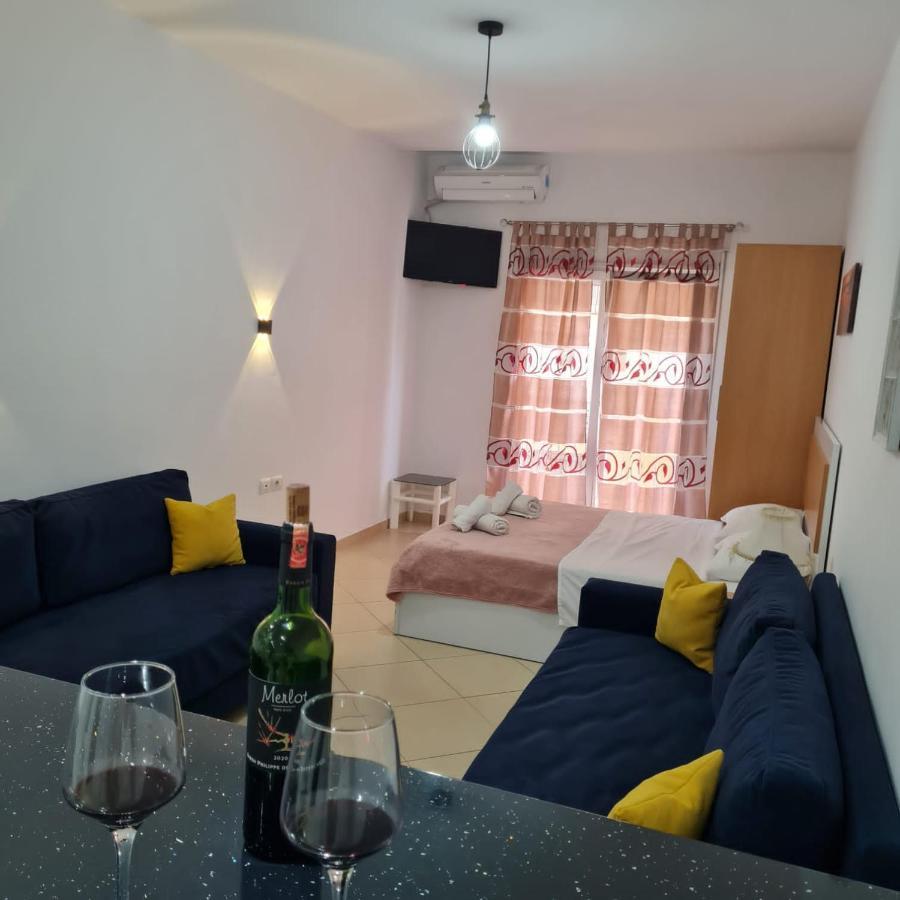 Studio By The Beach - Vlorë Eksteriør billede